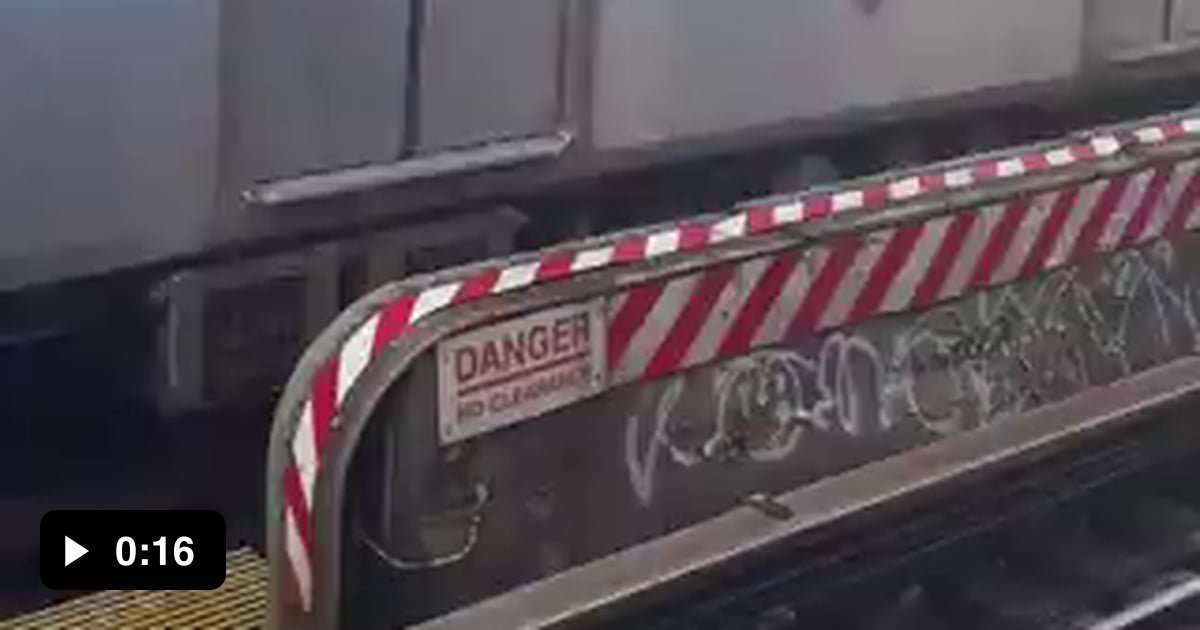 train-surfing:-so-far-6-teenagers-died-from-it-and-of-course-1-lawsuit-from-a-mom